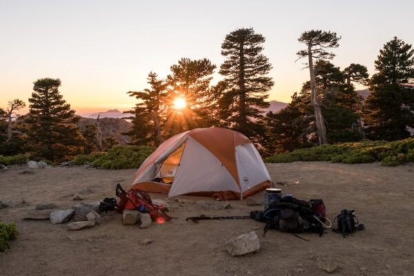Ultimate Backpacking Gear Checklist for Adventure Seekers