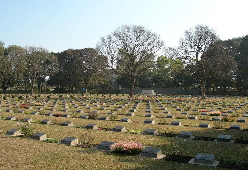 Imphal War cemetery e1676578778997